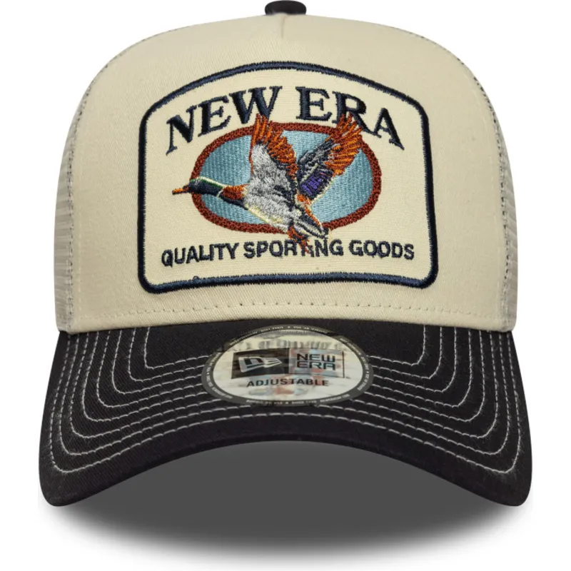 beige-og-marinebla-trucker-kasket-a-frame-animal-patch-med-and-fra-new-era