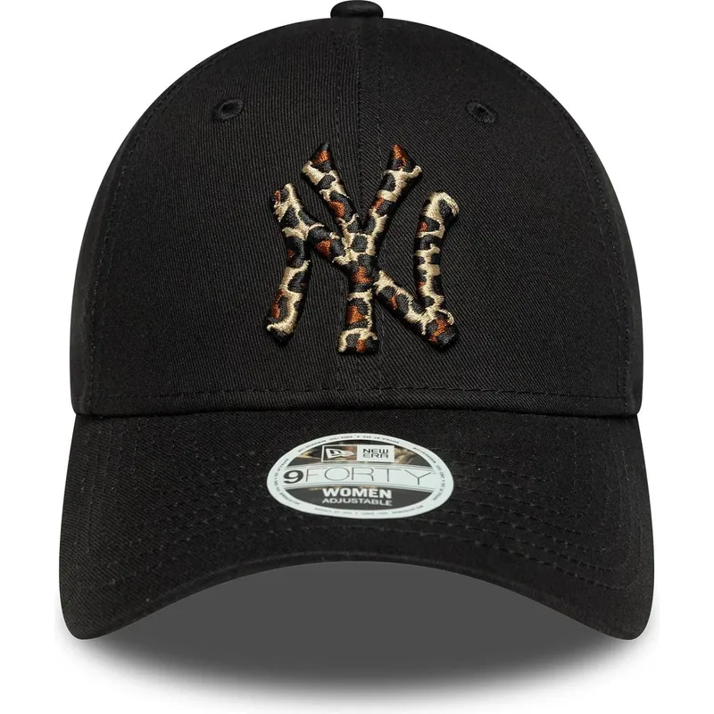 sort-justerbar-curved-kasket-til-kvinder-9forty-leopard-infill-fra-new-york-yankees-mlb-fra-new-era