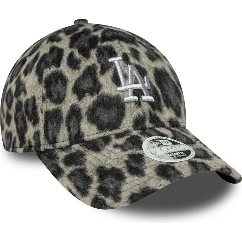 sort-justerbar-curved-kasket-til-kvinder-9forty-cosy-animal-fra-los-angeles-dodgers-mlb-fra-new-era