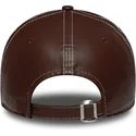 new-era-new-york-yankees-mlb-9forty-topstitch-pu-justerbar-brun-buet-kasket-til-kvinder