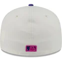 beige-og-violet-justeret-59fifty-clr-dvlp-flat-cap-fra-new-york-yankees-mlb-af-new-era