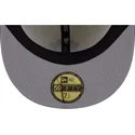 beige-og-violet-justeret-59fifty-clr-dvlp-flat-cap-fra-new-york-yankees-mlb-af-new-era