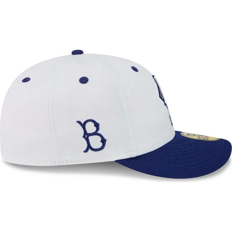 hvid-og-bla-buet-fitted-kasket-59fifty-player-jackie-robinson-fra-brooklyn-dodgers-mlb-fra-new-era
