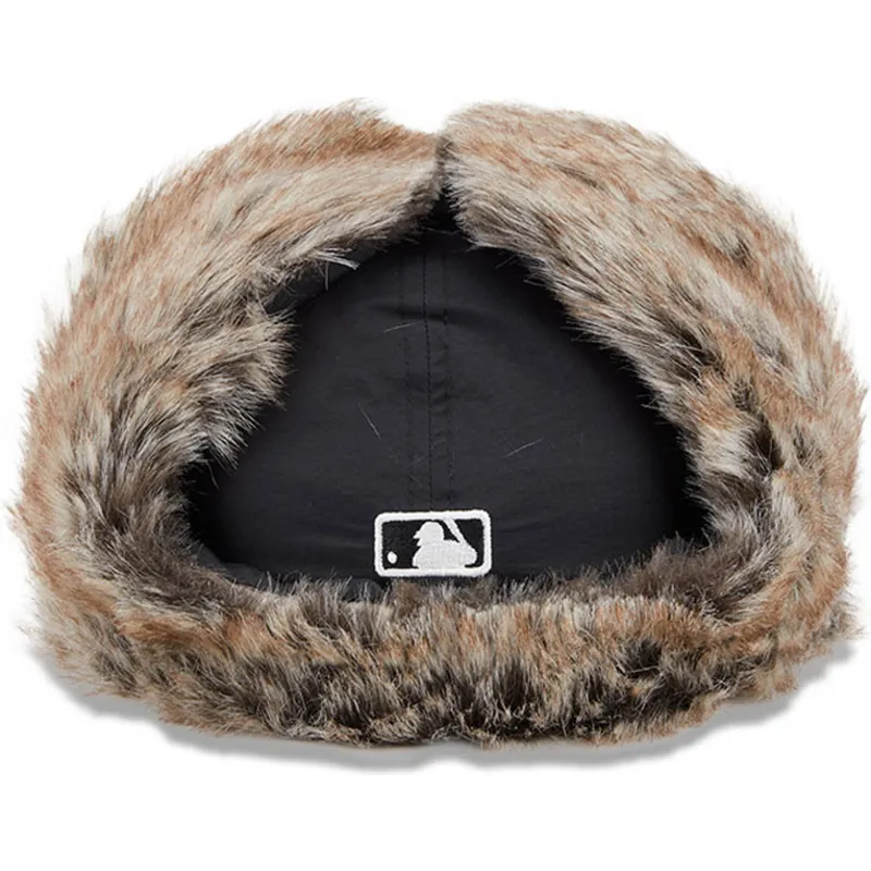 sort-fitted-59fifty-winter-dog-ear-flad-kasket-fra-boston-red-sox-mlb-fra-new-era