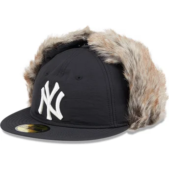 New York Yankees MLB New Era 59FIFTY sort justerbar flad kasket med vinterøreklapper