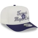 beige-og-lilla-buet-snapback-9fifty-a-frame-chainstitch-kasket-fra-toronto-maple-leafs-nhl-fra-new-era