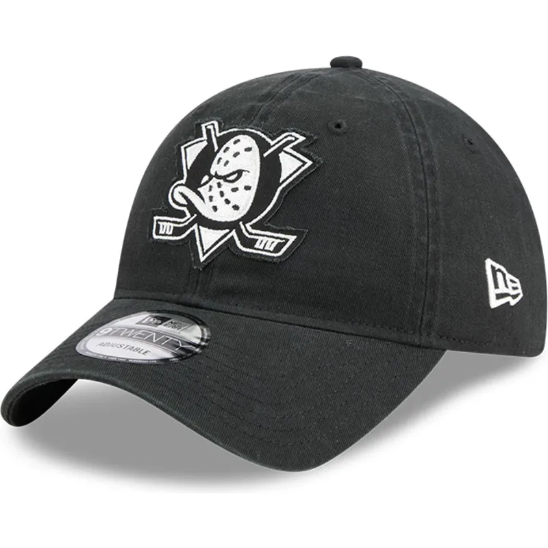 sort-justerbar-kurvet-kasket-9twenty-stamp-fra-anaheim-ducks-nhl-fra-new-era