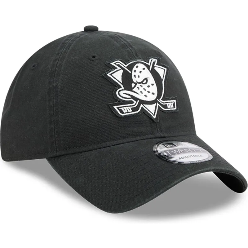 sort-justerbar-kurvet-kasket-9twenty-stamp-fra-anaheim-ducks-nhl-fra-new-era