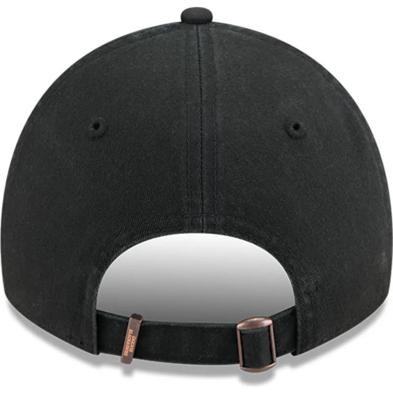 justerbar-sort-kurvet-kasket-9twenty-stamp-fra-chicago-blackhawks-nhl-fra-new-era