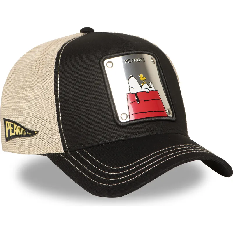 trucker-kasket-sort-og-beige-snoopy-og-emilio-pea6-naw6-peanuts-fra-capslab