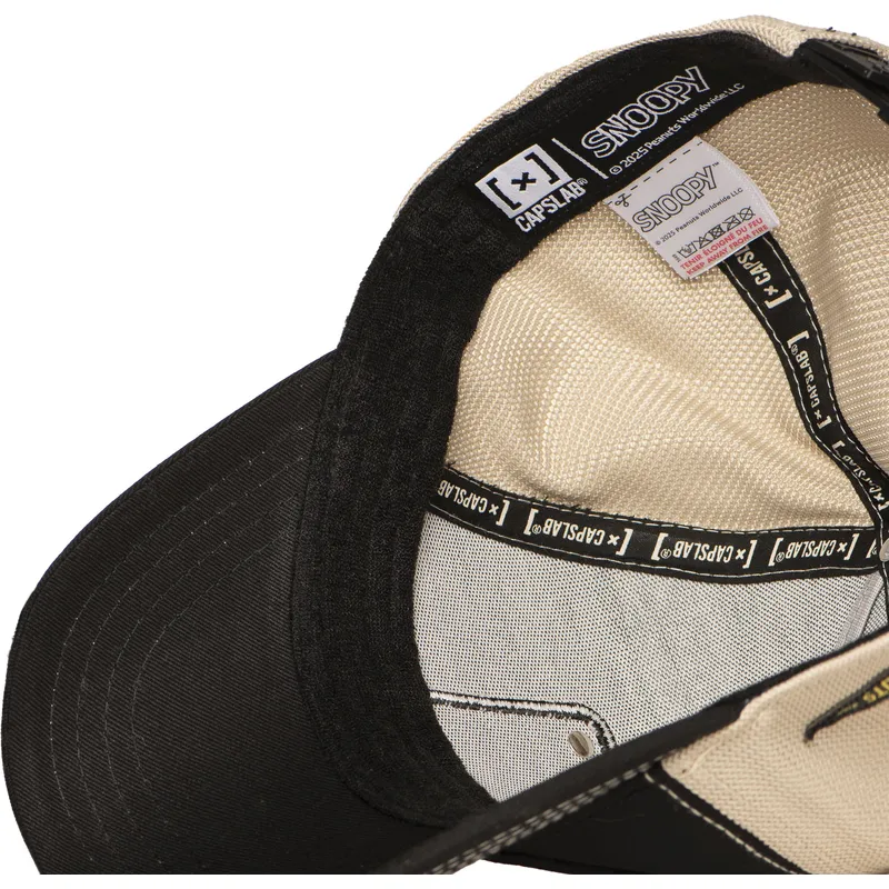 trucker-kasket-sort-og-beige-snoopy-og-emilio-pea6-naw6-peanuts-fra-capslab