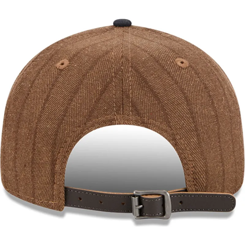 brun-og-marinebla-justerbar-flad-kasket-9fifty-retro-crown-wool-pinstripe-fra-detroit-tigers-mlb-fra-new-era