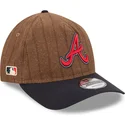 atlanta-braves-mlb-new-era-9twenty-a-frame-wool-pinstripe-justerbar-brun-og-marinebla-buet-kasket