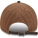 boston-red-sox-mlb-new-era-9twenty-a-frame-uld-pinstripe-justerbar-brun-og-marinebla-kurvet-kasket