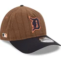 brun-og-marinebla-justerbar-kurvet-kasket-9twenty-a-frame-wool-pinstripe-fra-detroit-tigers-mlb-fra-new-era