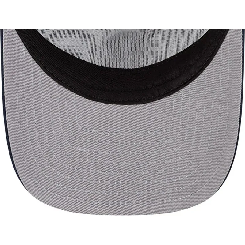 hvid-og-marinebla-buet-kasket-snapback-9fifty-a-frame-satin-pinstripe-fra-boston-red-sox-mlb-fra-new-era