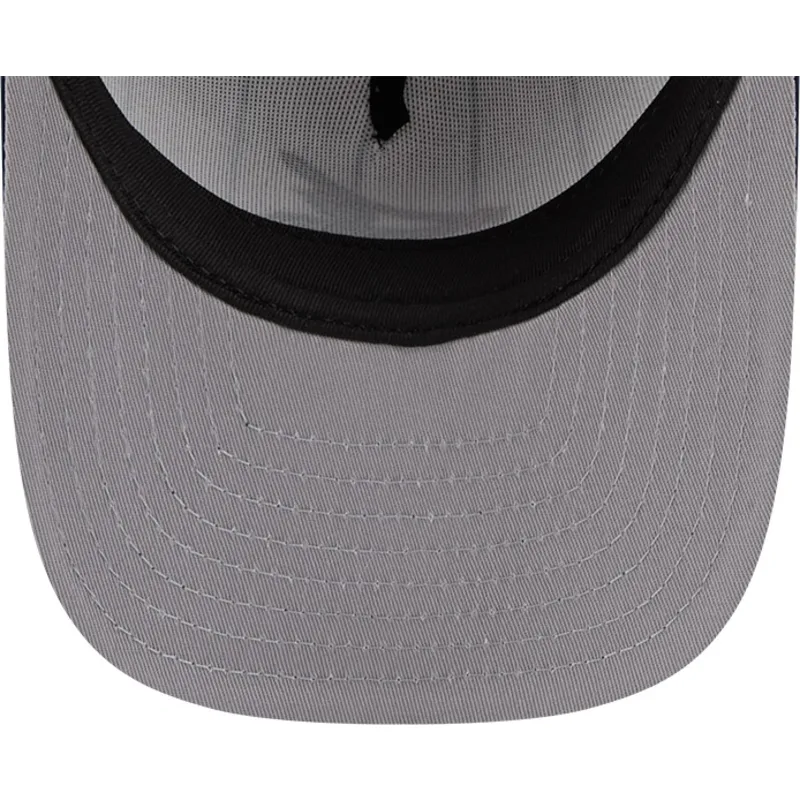 hvid-og-marinebla-buet-kasket-snapback-9fifty-a-frame-satin-pinstripe-fra-chicago-white-sox-mlb-fra-new-era