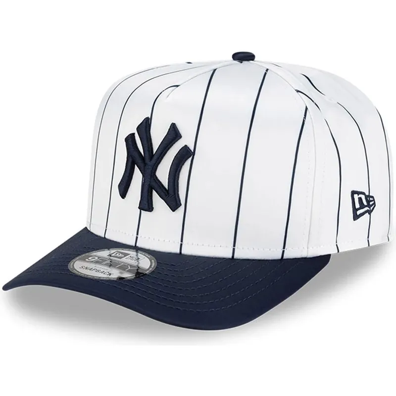 hvid-og-marinebla-buet-kasket-snapback-9fifty-a-frame-satin-pinstripe-fra-new-york-yankees-mlb-fra-new-era
