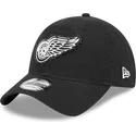 sort-justerbar-9twenty-stamp-kasket-med-buet-skygge-fra-detroit-red-wings-nhl-fra-new-era