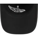sort-justerbar-9twenty-stamp-kasket-med-buet-skygge-fra-detroit-red-wings-nhl-fra-new-era