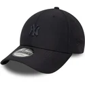 justerbar-marinebla-kurvet-kasket-9forty-pin-fra-new-york-yankees-mlb-af-new-era
