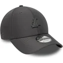 gra-justerbar-9forty-kurvet-kasket-med-los-angeles-lakers-nba-pin-fra-new-era