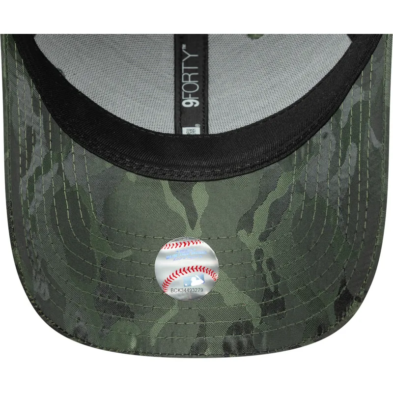 buet-kasket-camouflage-justerbar-9forty-flawless-pin-los-angeles-dodgers-mlb-fra-new-era
