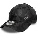justerbar-sort-camouflage-buet-kasket-9forty-flawless-pin-new-york-yankees-mlb-fra-new-era