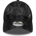 justerbar-sort-camouflage-buet-kasket-9forty-flawless-pin-new-york-yankees-mlb-fra-new-era