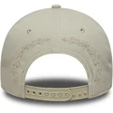 beige-buet-snapback-kasket-med-beige-logo-9forty-e-frame-tonal-icon-los-angeles-dodgers-mlb-fra-new-era