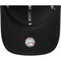 sort-buet-snapback-kasket-med-sort-logo-9forty-m-crown-pu-fra-new-york-yankees-mlb-fra-new-era
