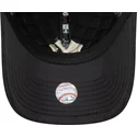 new-york-yankees-mlb-new-era-9twenty-quiltet-sort-justerbar-kasket-med-beige-logo