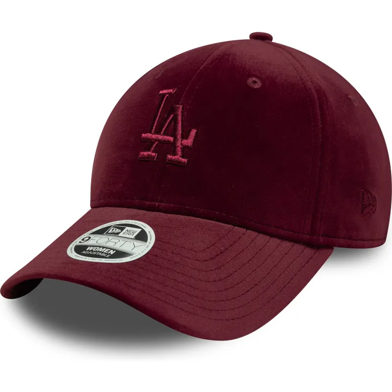 bordeaux-justerbar-buet-kasket-til-kvinder-9forty-velour-fra-los-angeles-dodgers-mlb-fra-new-era