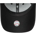 buet-sort-justerbar-kasket-til-kvinder-9forty-metallic-logo-fra-new-york-yankees-mlb-fra-new-era