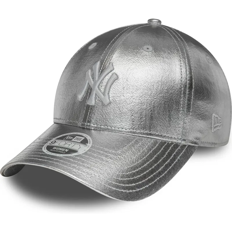 buet-solvfarvet-justerbar-kasket-til-kvinder-9forty-metallic-fra-new-york-yankees-mlb-fra-new-era