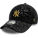 new-era-new-york-yankees-mlb-9forty-leo-velour-metallic-justerbar-sort-buet-kasket-til-kvinder-med-gult-logo