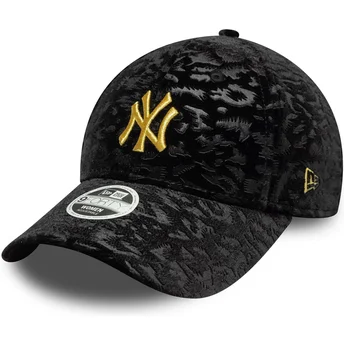 New Era New York Yankees MLB 9FORTY Leo Velour Metallic justerbar sort buet kasket til kvinder med gult logo