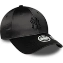 new-era-new-york-yankees-mlb-9forty-satin-bow-back-justerbar-sort-kvindekasket-med-sort-logo