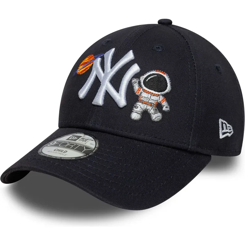 justerbar-marinebla-buet-kasket-til-dreng-9forty-space-icon-fra-new-york-yankees-mlb-fra-new-era