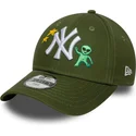 justerbar-gron-buet-kasket-til-born-9forty-space-icon-af-new-york-yankees-mlb-fra-new-era