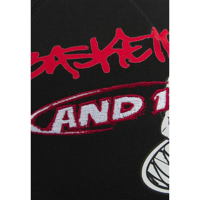 sort-snapback-kasket-med-buet-skygge-dunk-graffiti-fra-and1