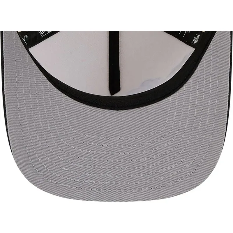 beige-og-sort-buet-kasket-snapback-9fifty-a-frame-precurved-hardwood-classics-fra-los-angeles-lakers-nba-fra-new-era