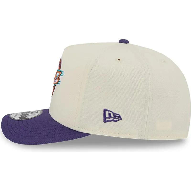 beige-og-violet-buet-kasket-snapback-9fifty-a-frame-precurved-hardwood-classics-fra-utah-jazz-nba-fra-new-era