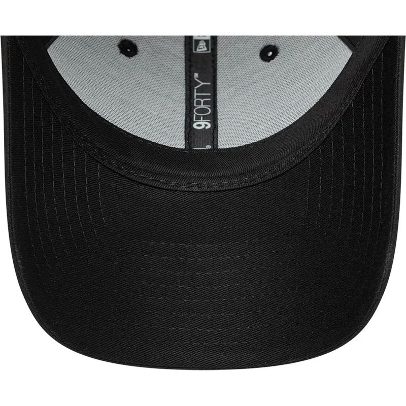 new-era-fc-barcelona-laliga-9forty-gold-justerbar-sort-buet-kasket