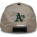 nike-oakland-athletics-mlb-rise-structured-beige-og-sort-snapback-kasket-med-buet-skygge