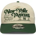 buet-beige-og-gron-justerbar-kasket-19twenty-washed-graphic-fra-new-york-yankees-mlb-fra-new-era