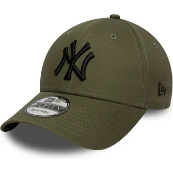 Grøn justerbar curved kasket med sort logo 9FORTY League Essential fra New York Yankees MLB fra New Era