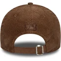 brun-justerbar-kurvet-kasket-med-brunt-logo-9forty-m-crown-cord-fra-los-angeles-dodgers-mlb-fra-new-era