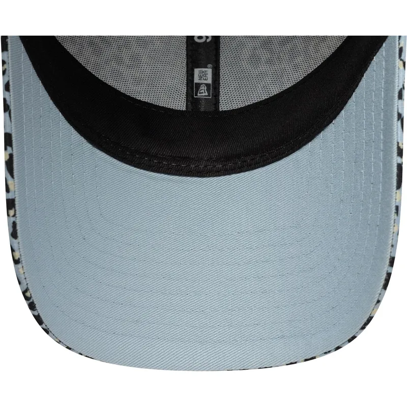 buet-kasket-leopard-justerbar-9forty-m-crown-fra-racing-bulls-f1-team-formula-1-fra-new-era