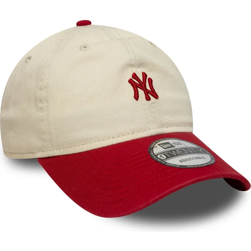 buet-beige-og-rod-justerbar-kasket-9twenty-mini-washed-fra-new-york-yankees-mlb-fra-new-era
